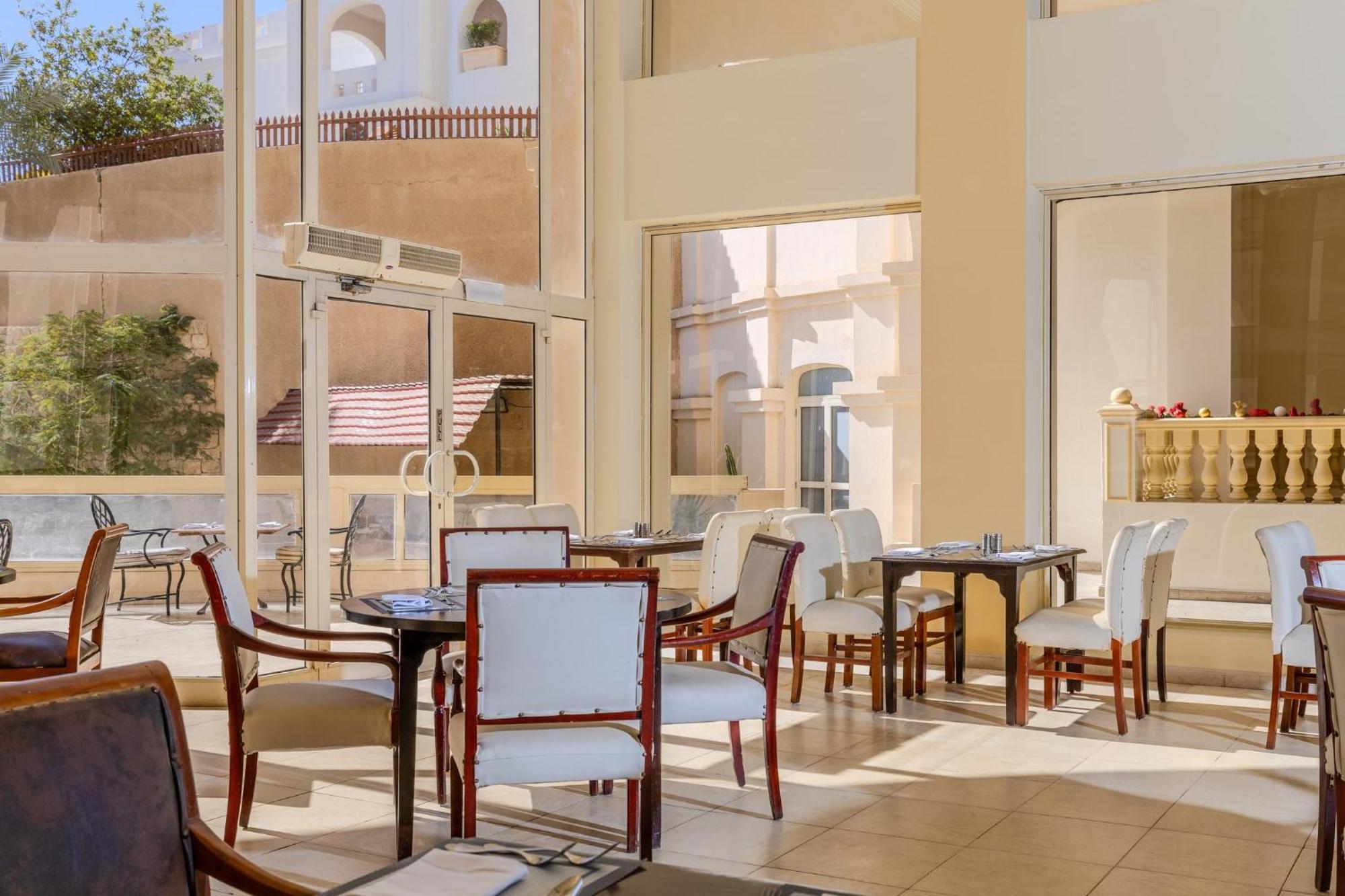 Continental Plaza Beach Resort Sharm el-Sheikh Exterior photo